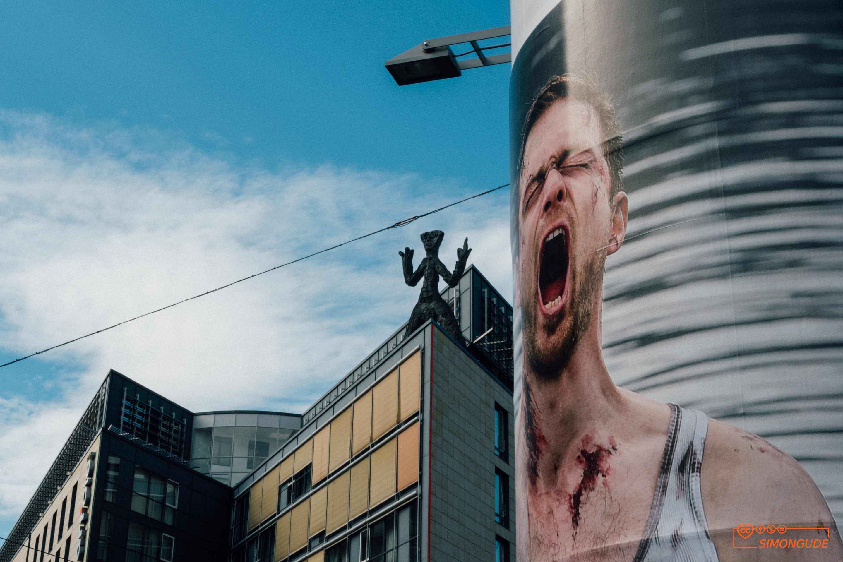 Simon Gude — Street Photography