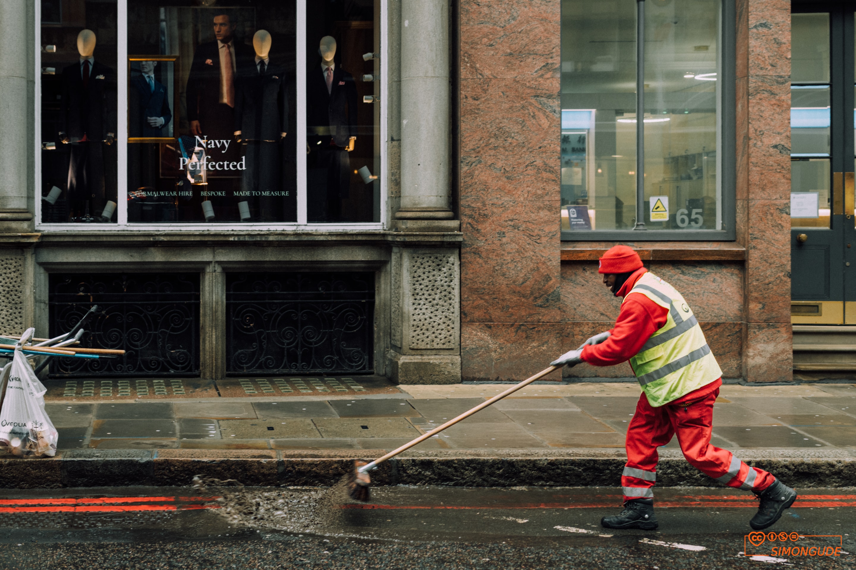 Simon Gude — Street Photography